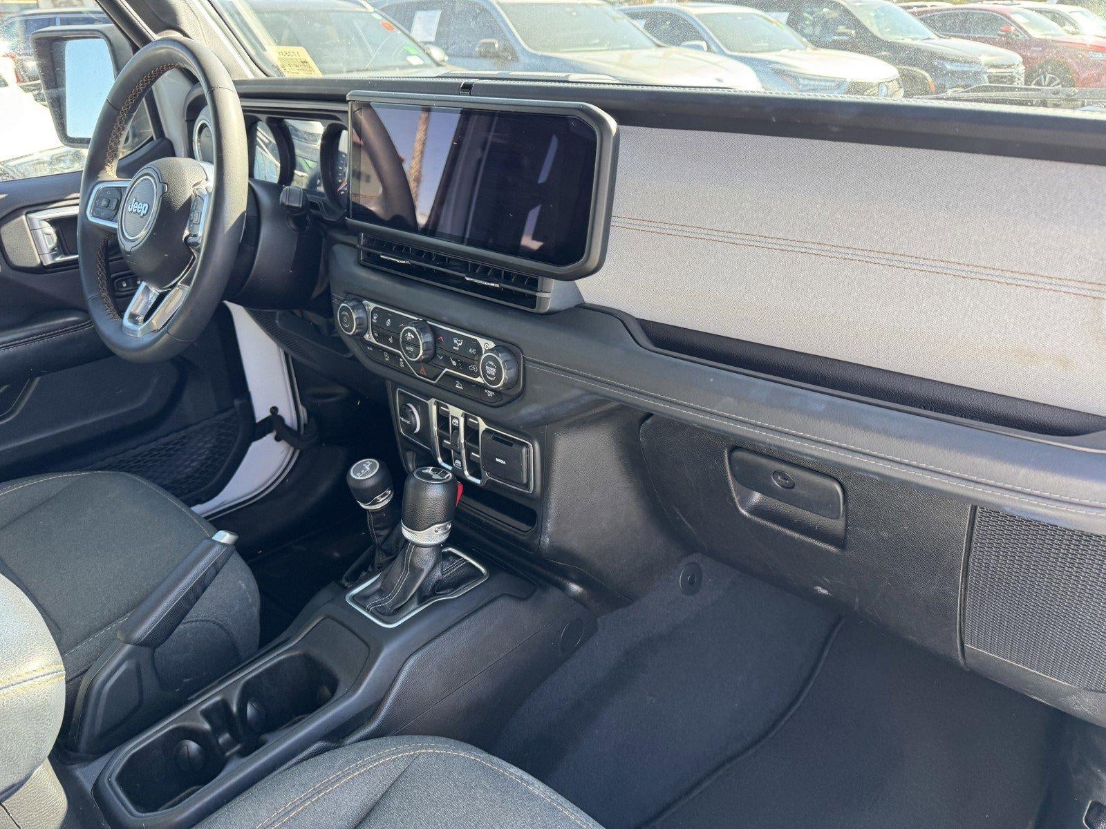 2024 Jeep Wrangler Sahara