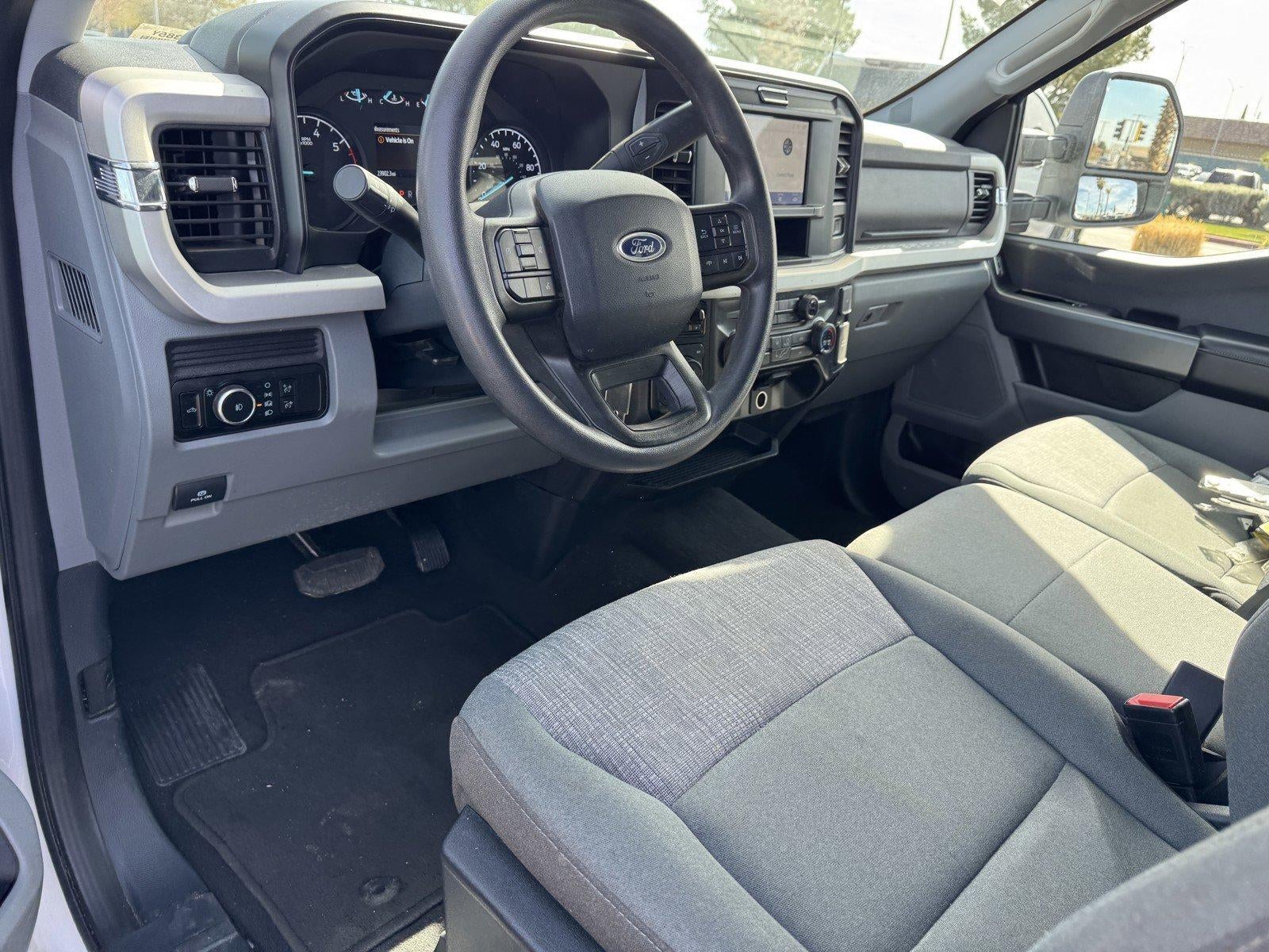 2025 Ford Super Duty F-250 SRW XL