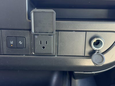 2025 Chevrolet Express Passenger 1LT