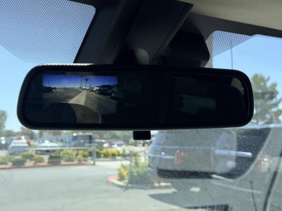 2025 Chevrolet Express Passenger 1LT