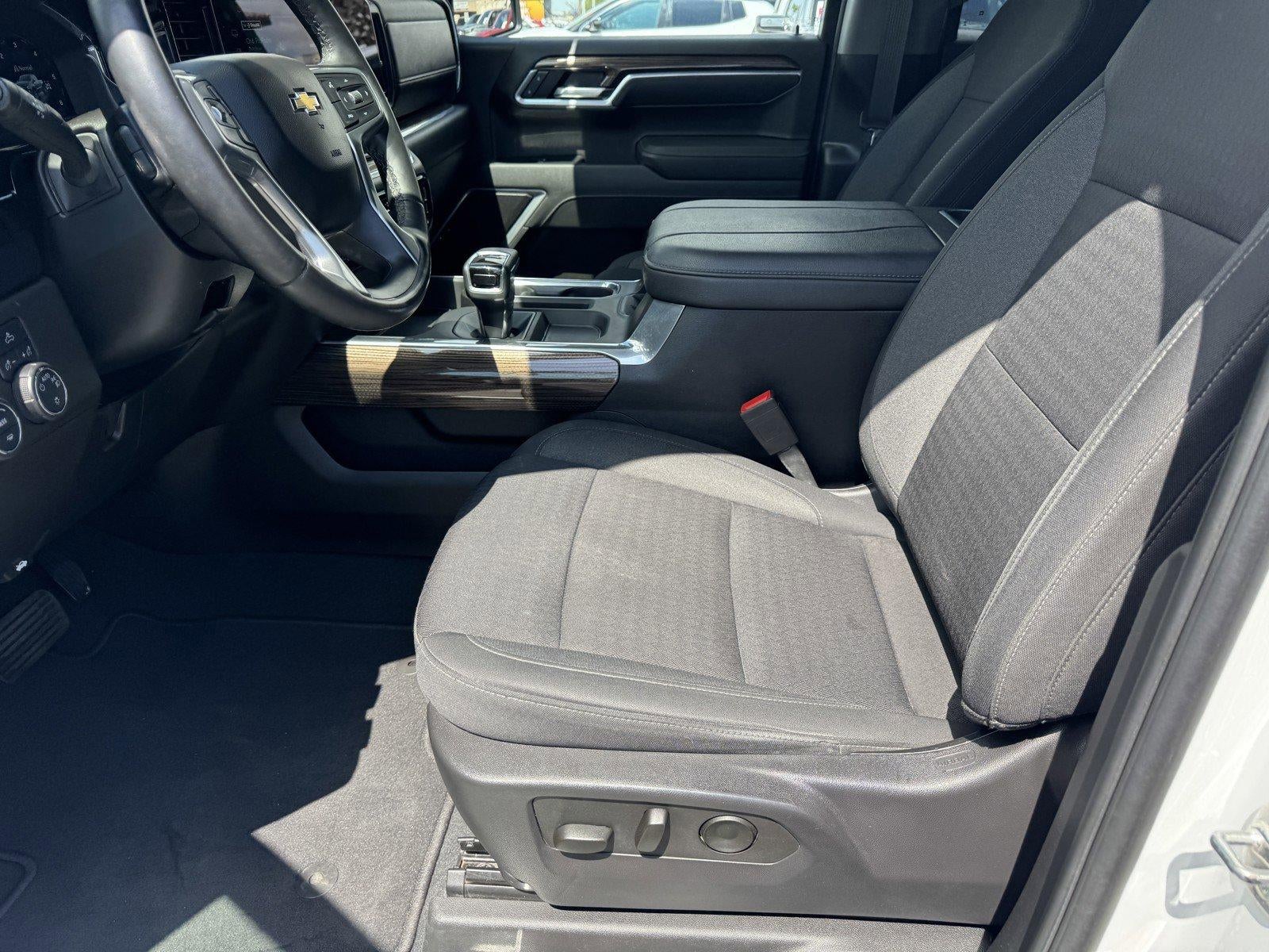 2025 Chevrolet Silverado 1500 LT