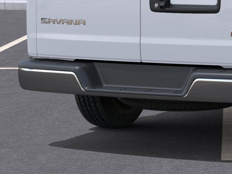 2026 GMC Savana Passenger LT