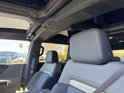 2025 GMC HUMMER EV SUV 2X