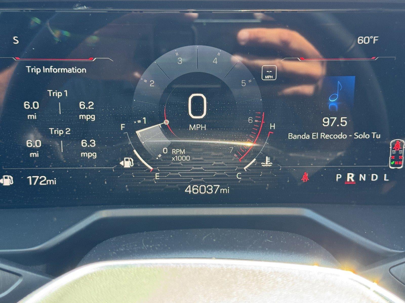 2024 GMC Acadia Elevation