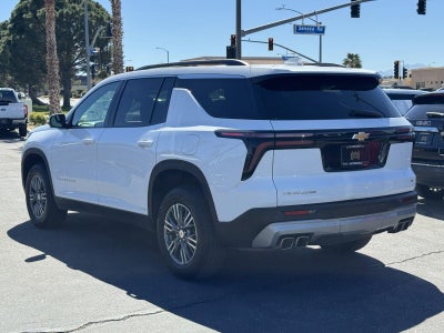 2024 Chevrolet Traverse LT
