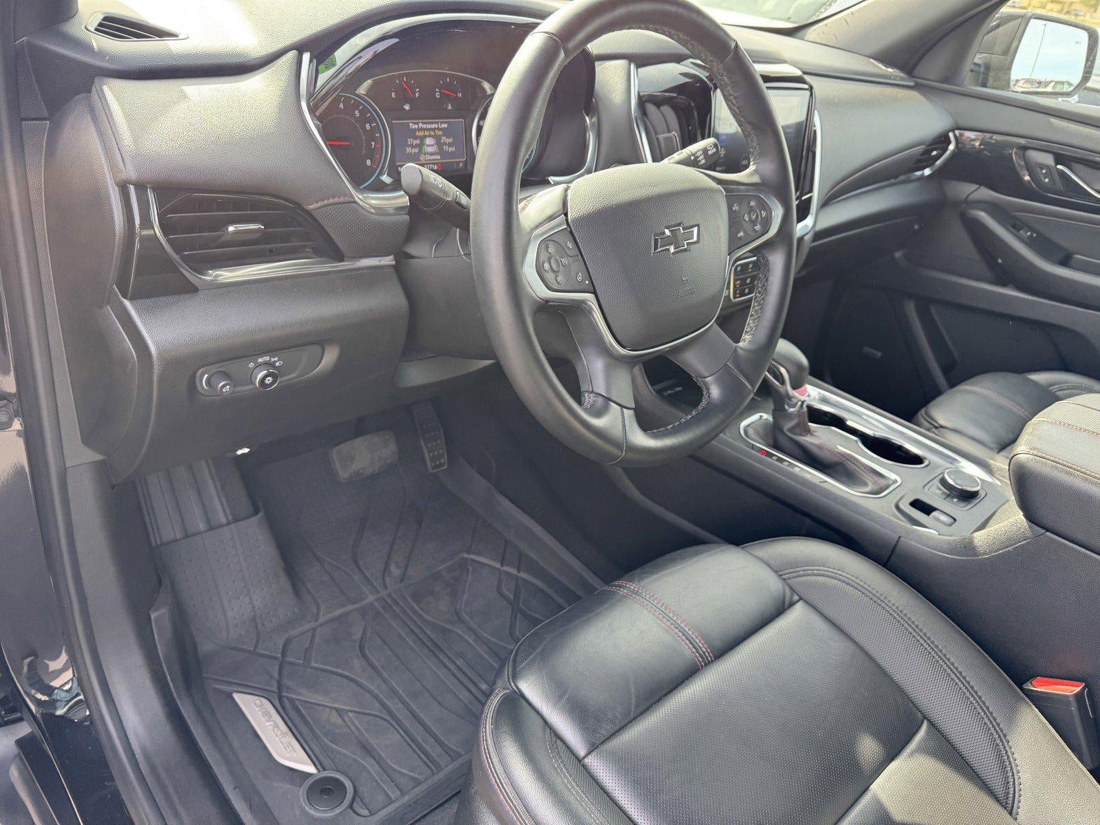 2023 Chevrolet Traverse RS