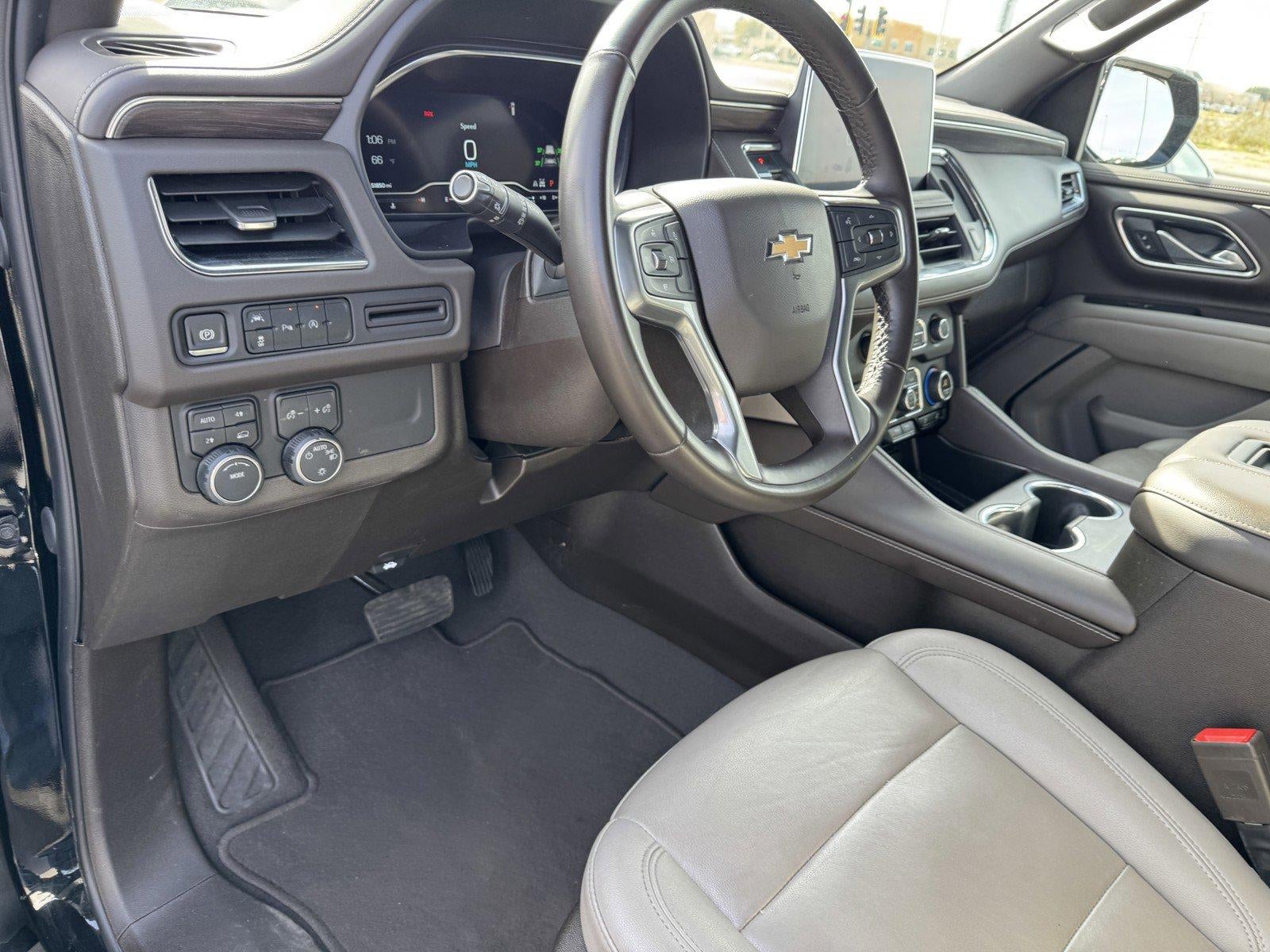 2024 Chevrolet Suburban LT