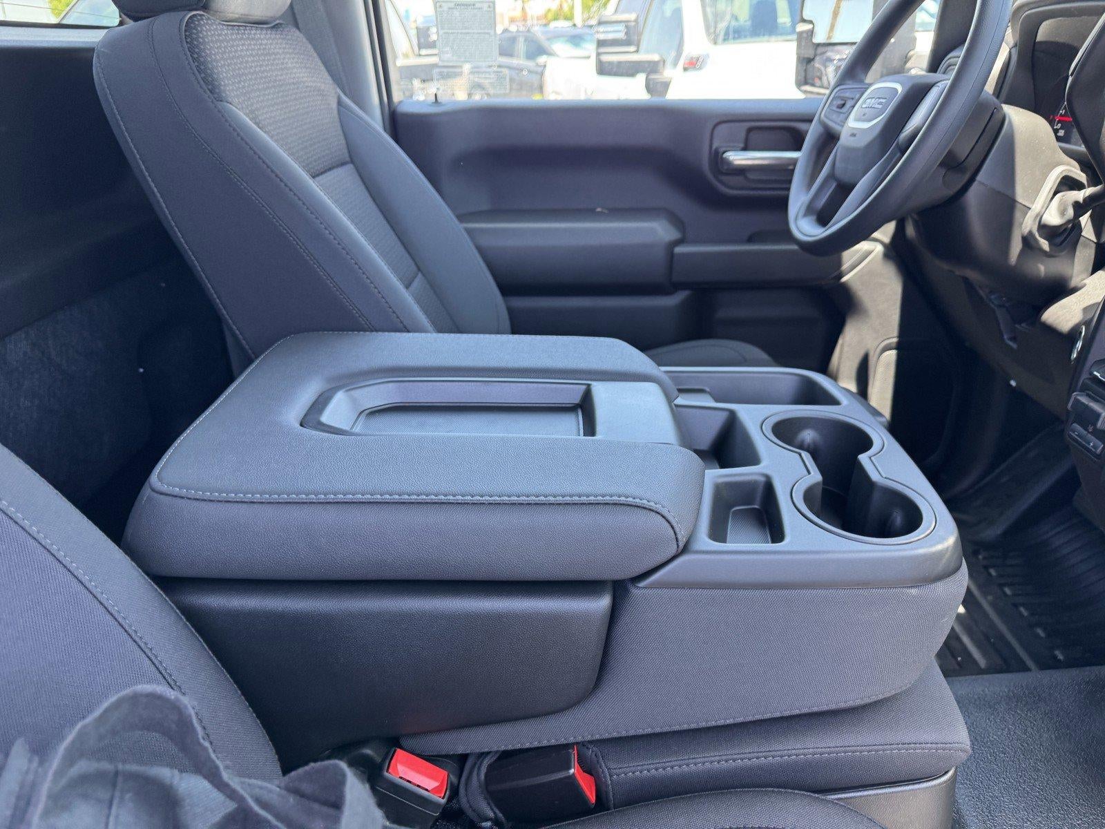 2025 GMC Sierra 2500 HD Pro