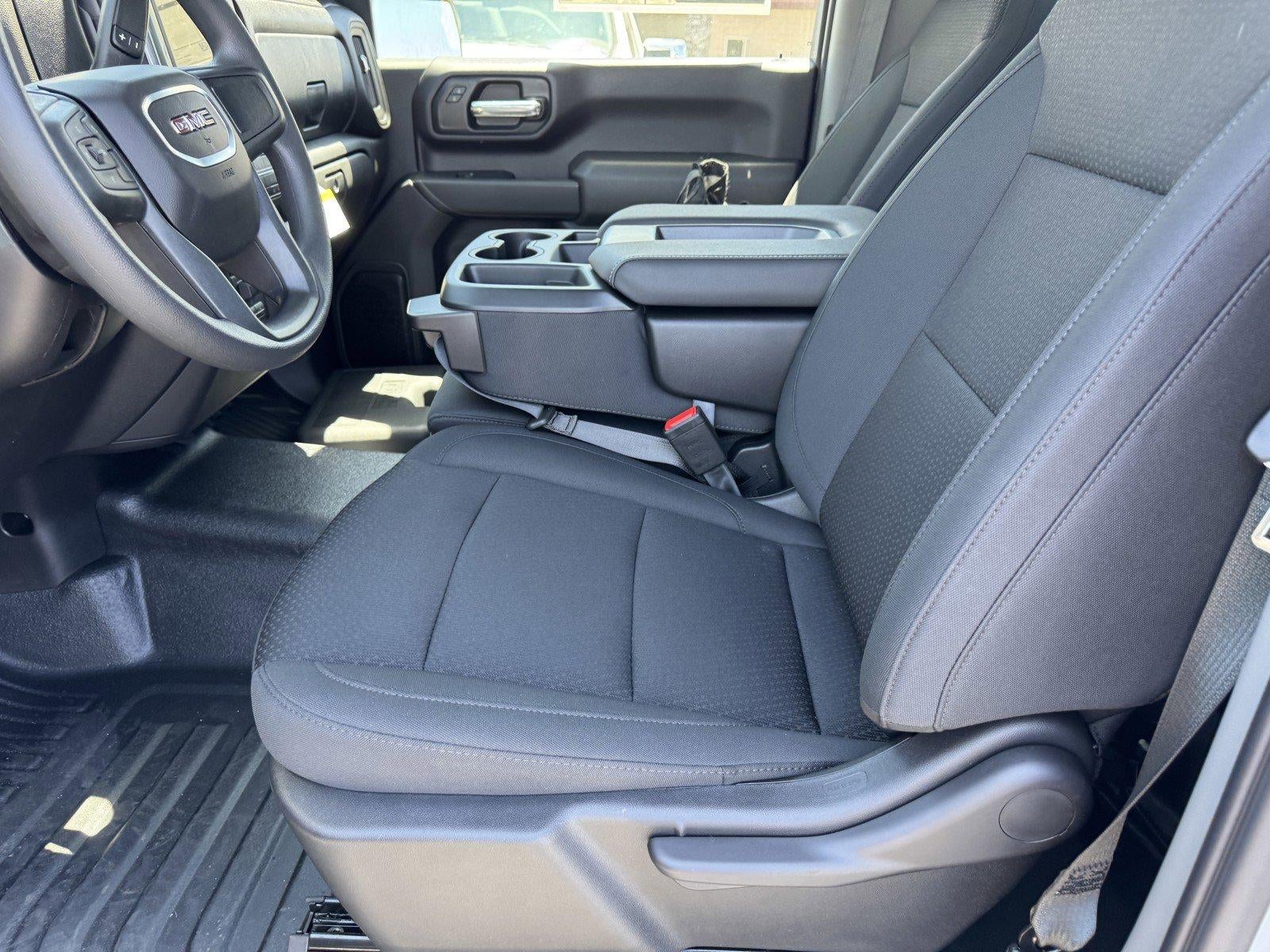 2025 GMC Sierra 2500 HD Pro