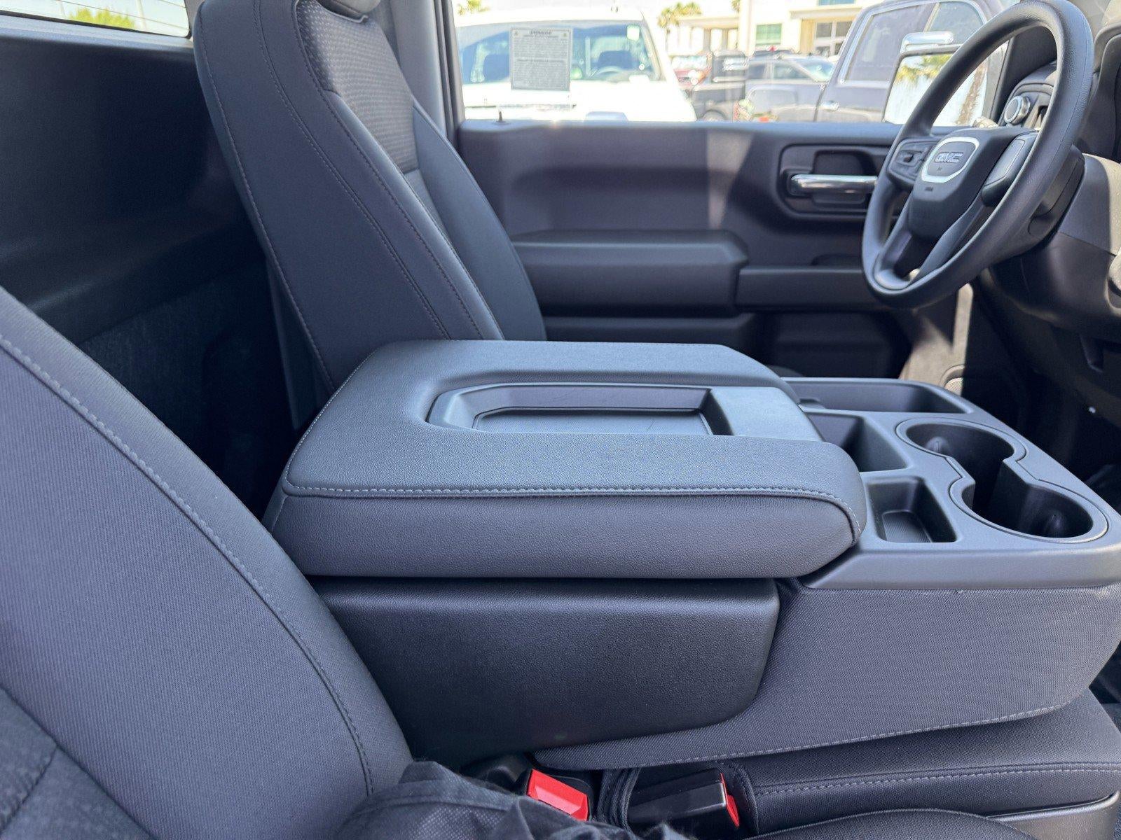 2025 GMC Sierra 2500 HD Pro