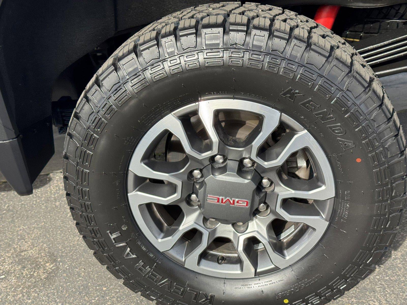 2023 GMC Sierra 2500 HD AT4