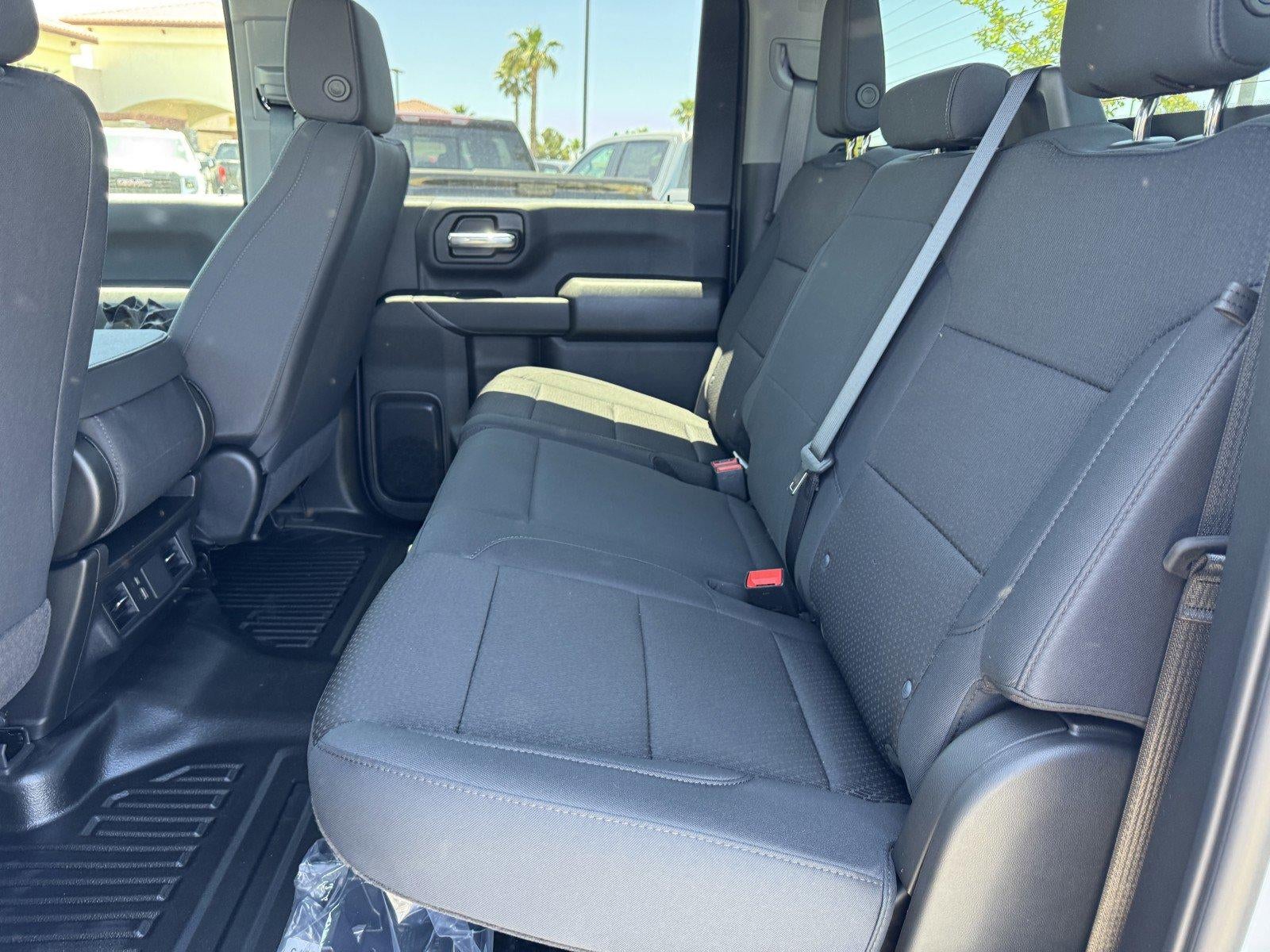 2025 GMC Sierra 2500 HD Pro