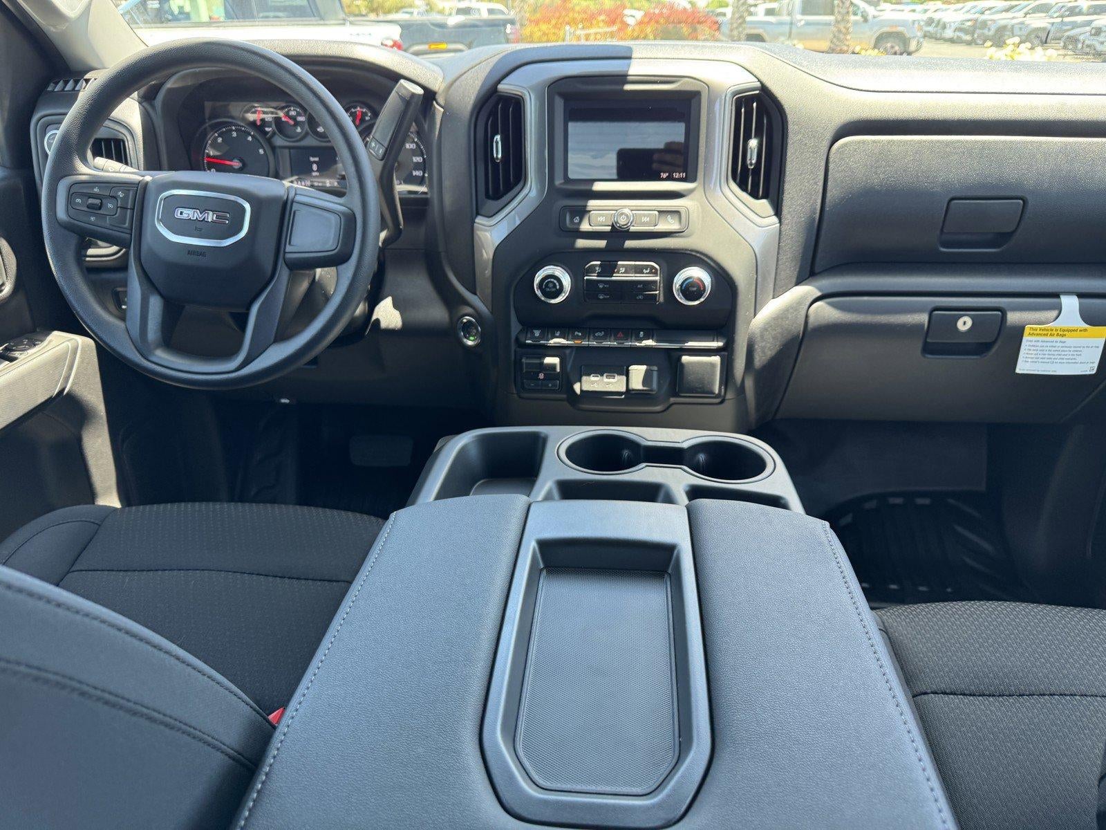 2025 GMC Sierra 2500 HD Pro