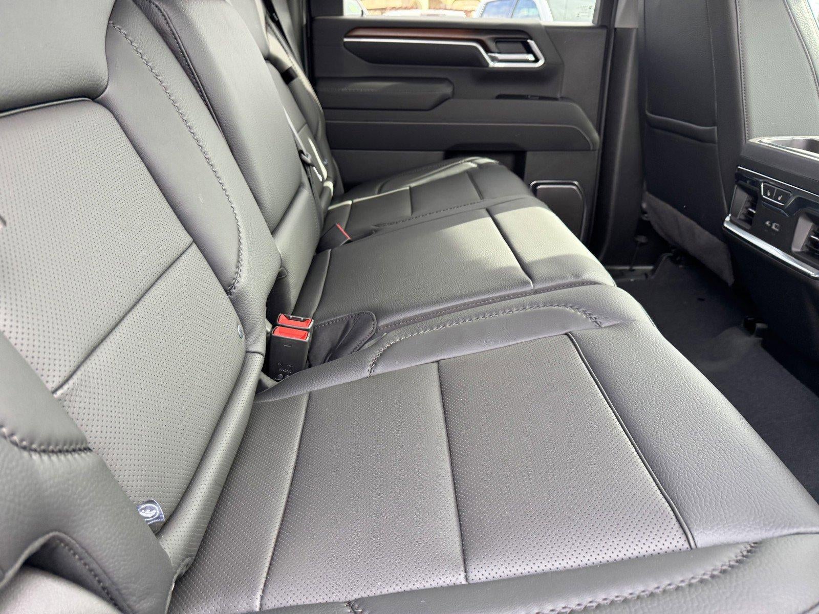 2026 GMC Sierra 3500 HD Denali DRW