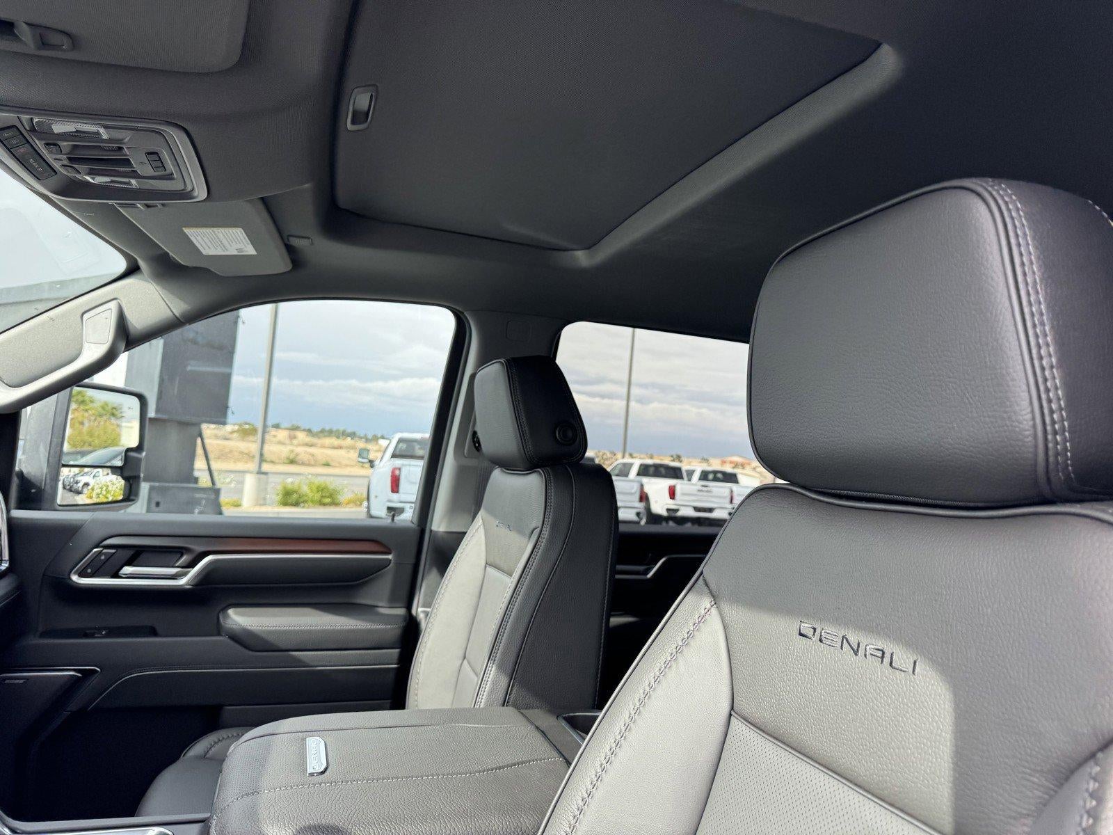 2026 GMC Sierra 3500 HD Denali DRW