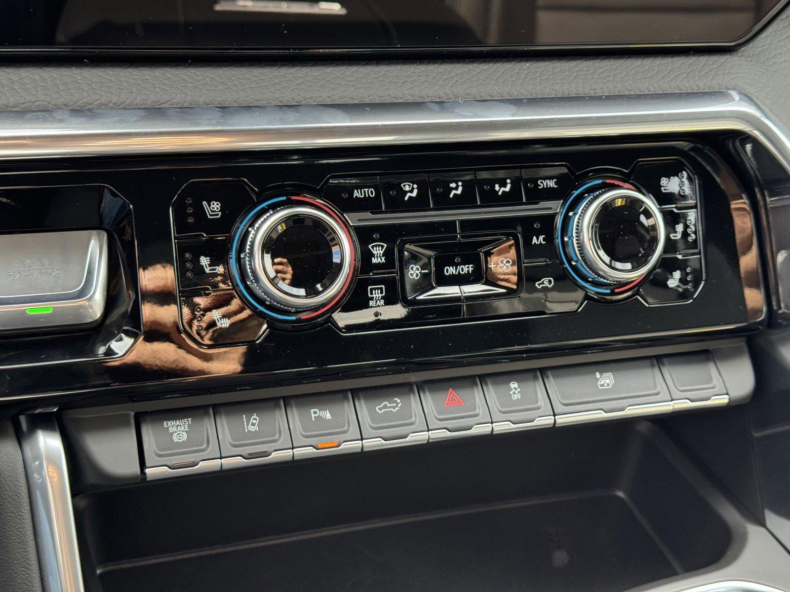 2026 GMC Sierra 3500 HD Denali DRW