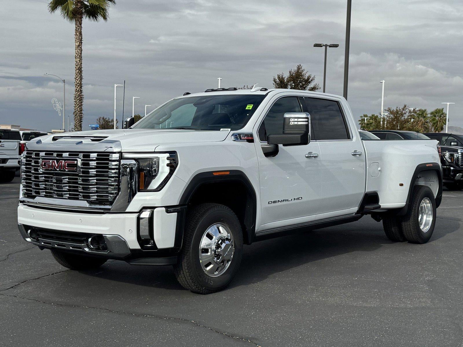 2026 GMC Sierra 3500 HD Denali DRW