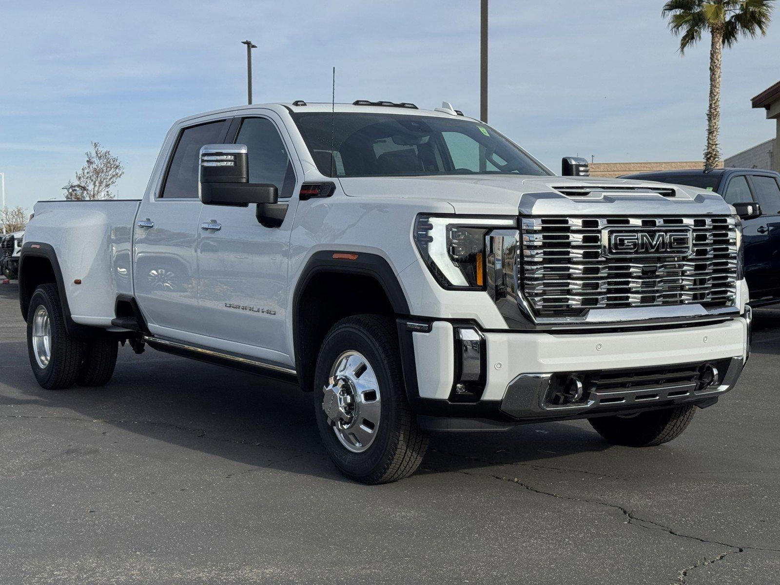 2026 GMC Sierra 3500 HD Denali DRW
