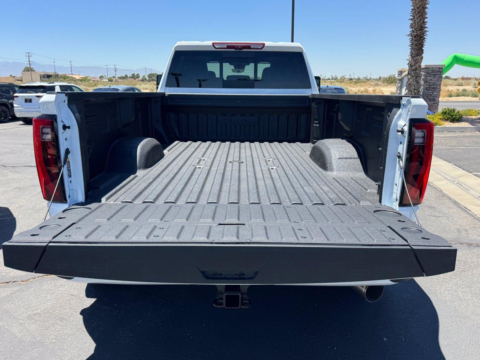 2026 GMC Sierra 3500 HD Denali Ultimate DRW