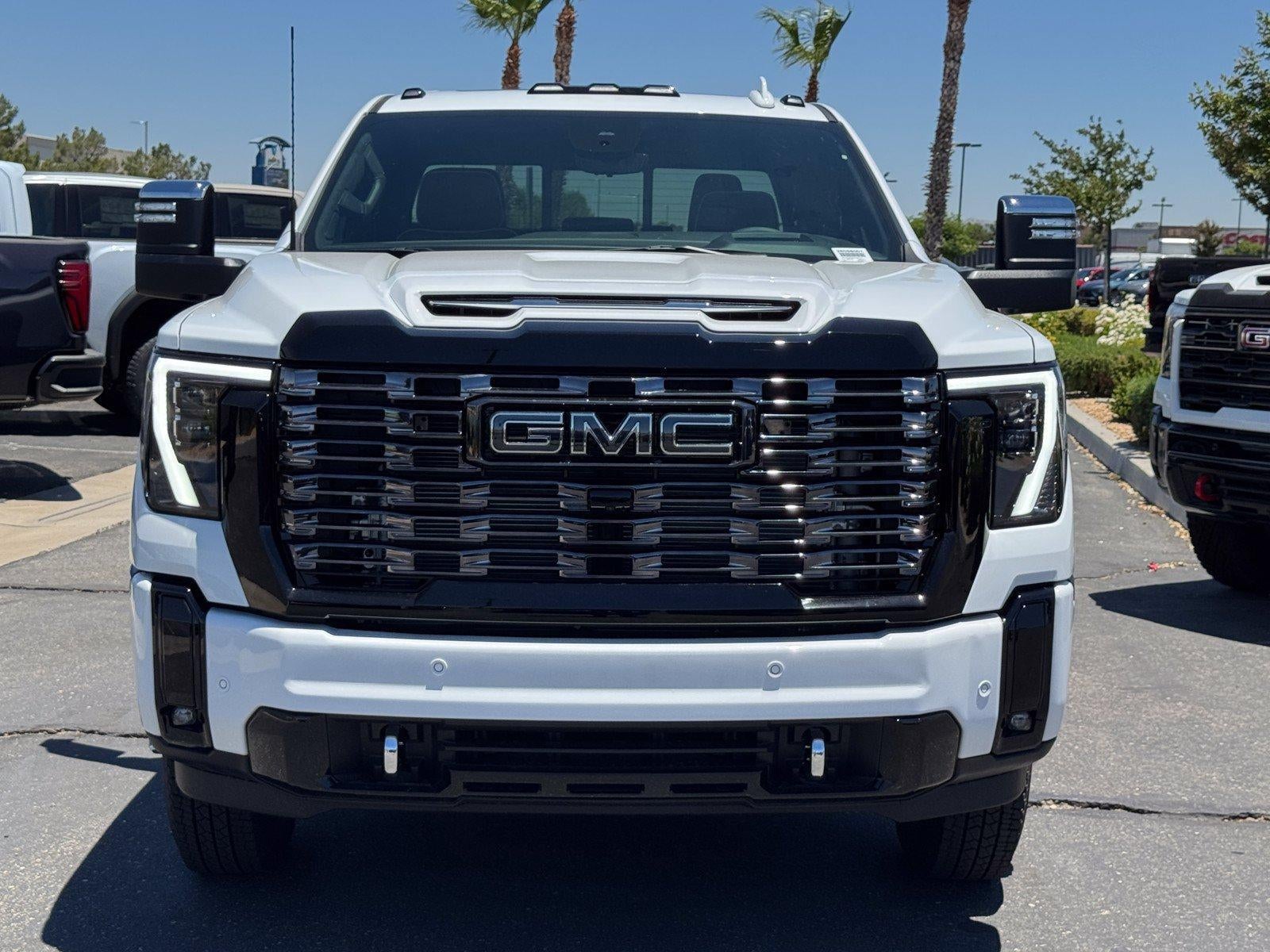 2026 GMC Sierra 3500 HD Denali Ultimate DRW