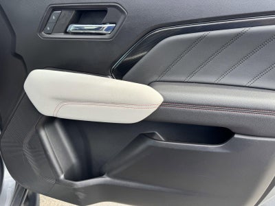 2023 GMC Canyon AT4X