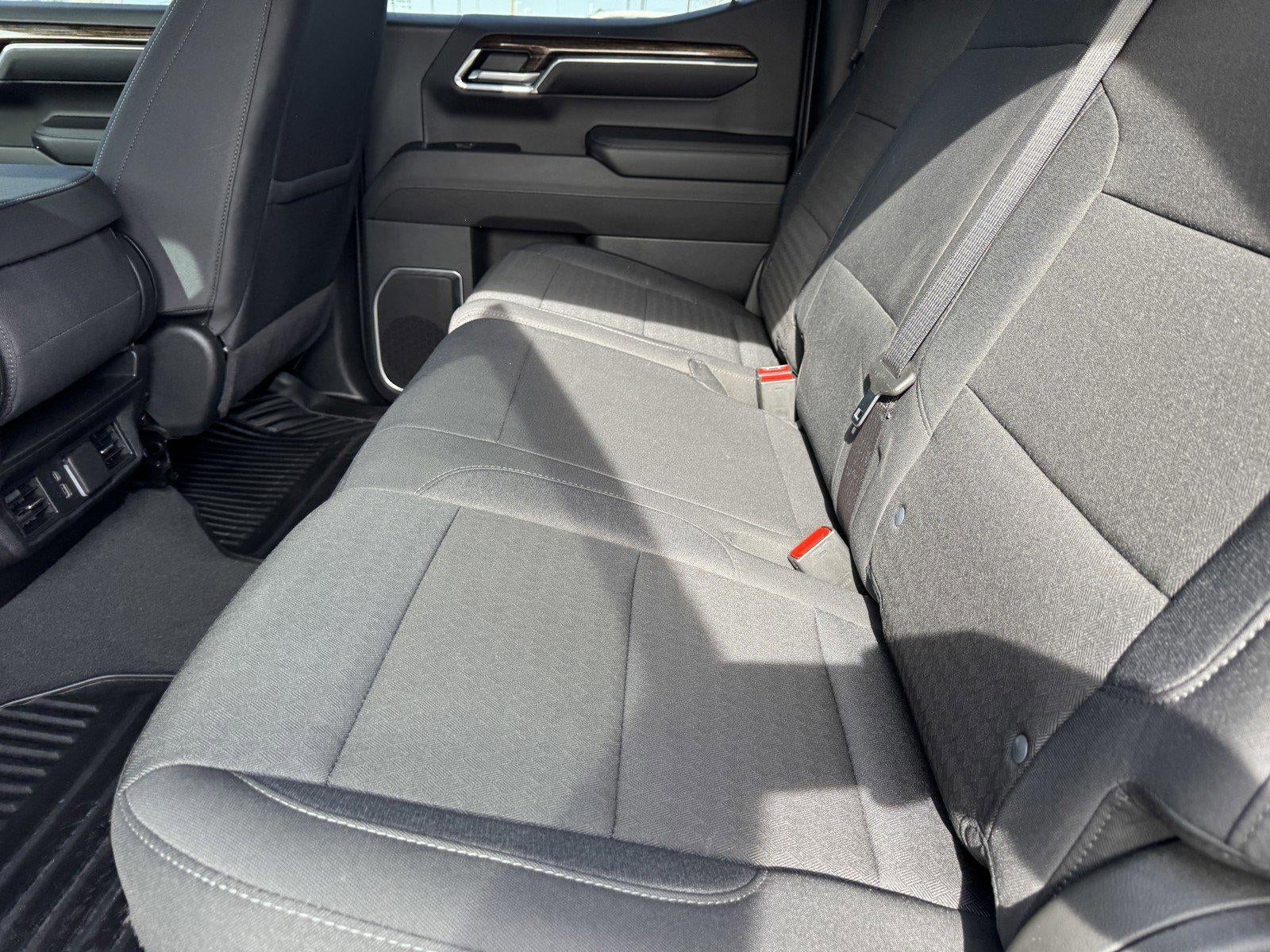 2024 GMC Sierra 1500 SLE