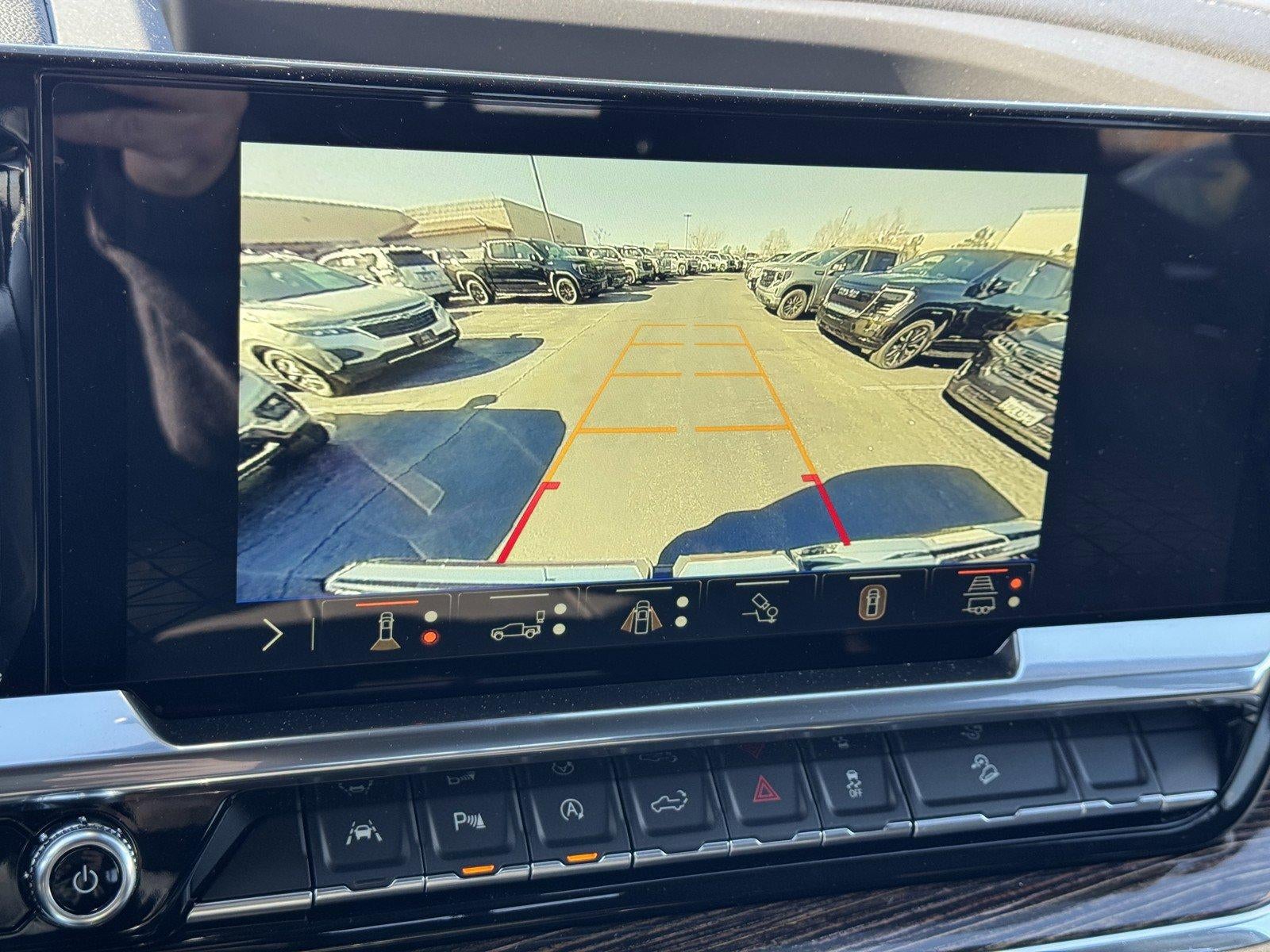 2025 GMC Sierra 1500 Elevation