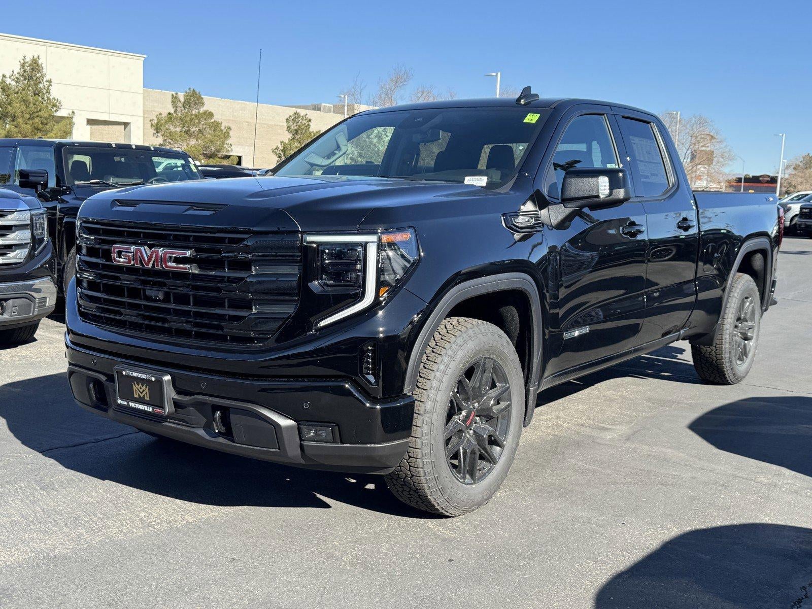 2025 GMC Sierra 1500 Elevation