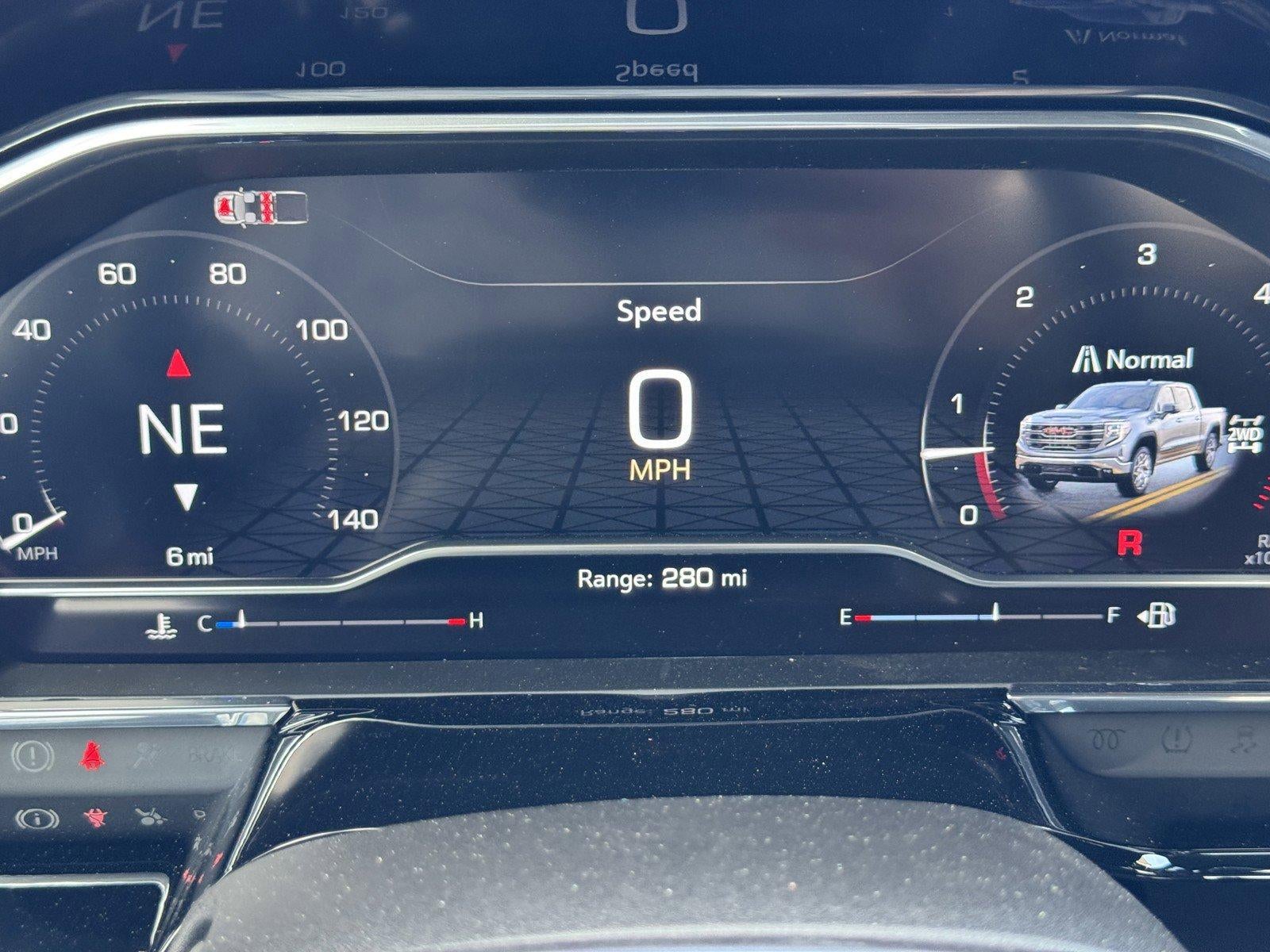 2025 GMC Sierra 1500 Elevation