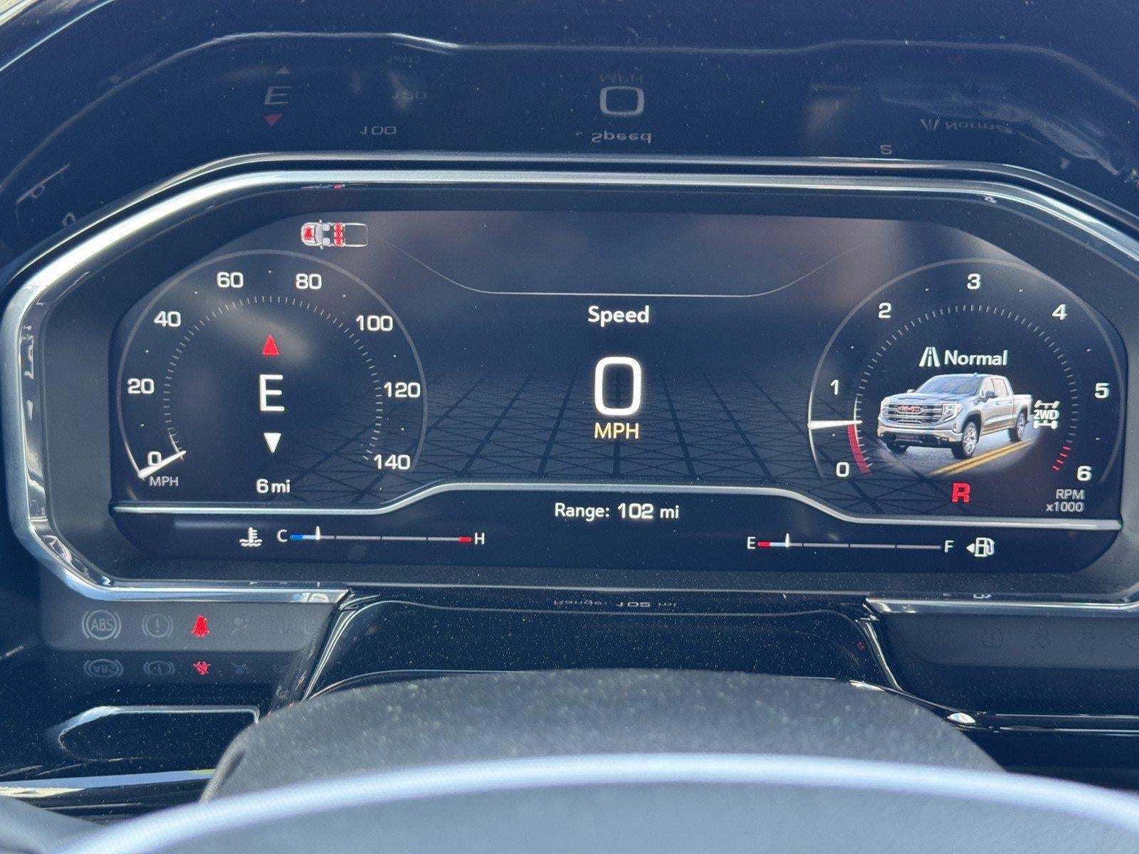 2025 GMC Sierra 1500 Elevation