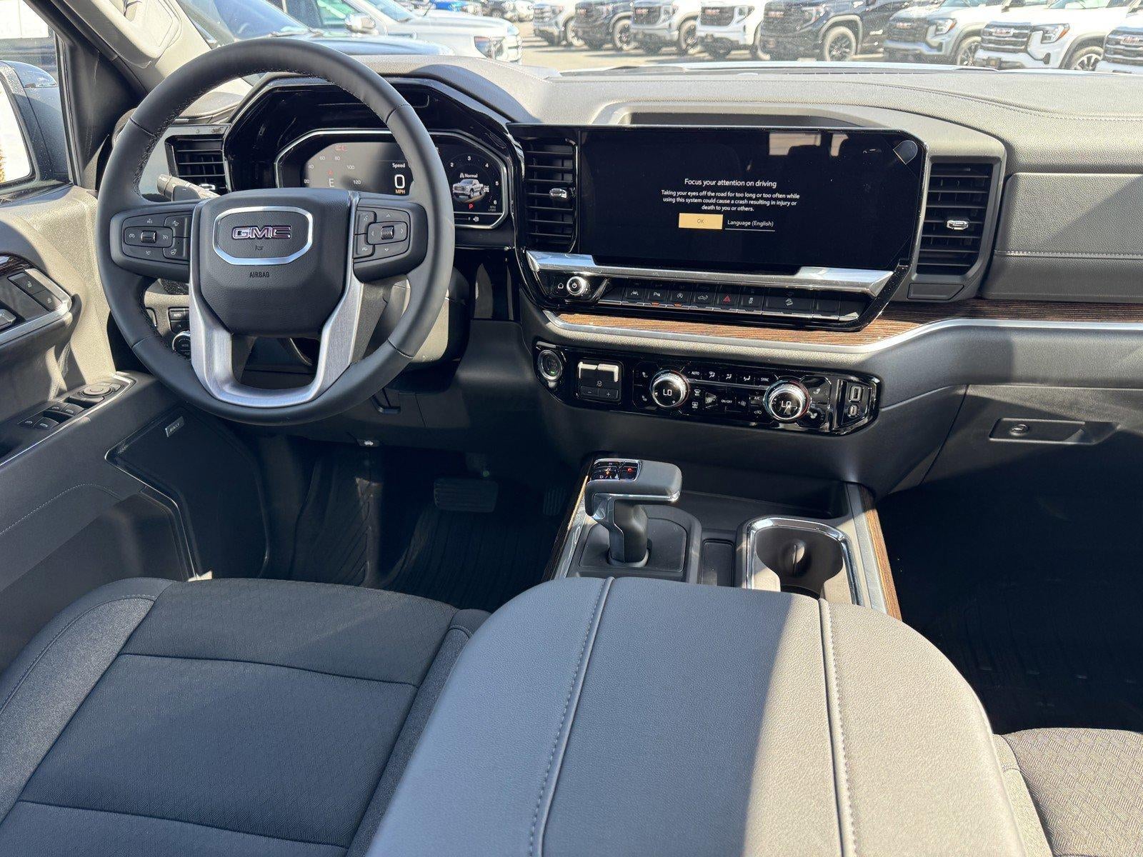 2025 GMC Sierra 1500 Elevation