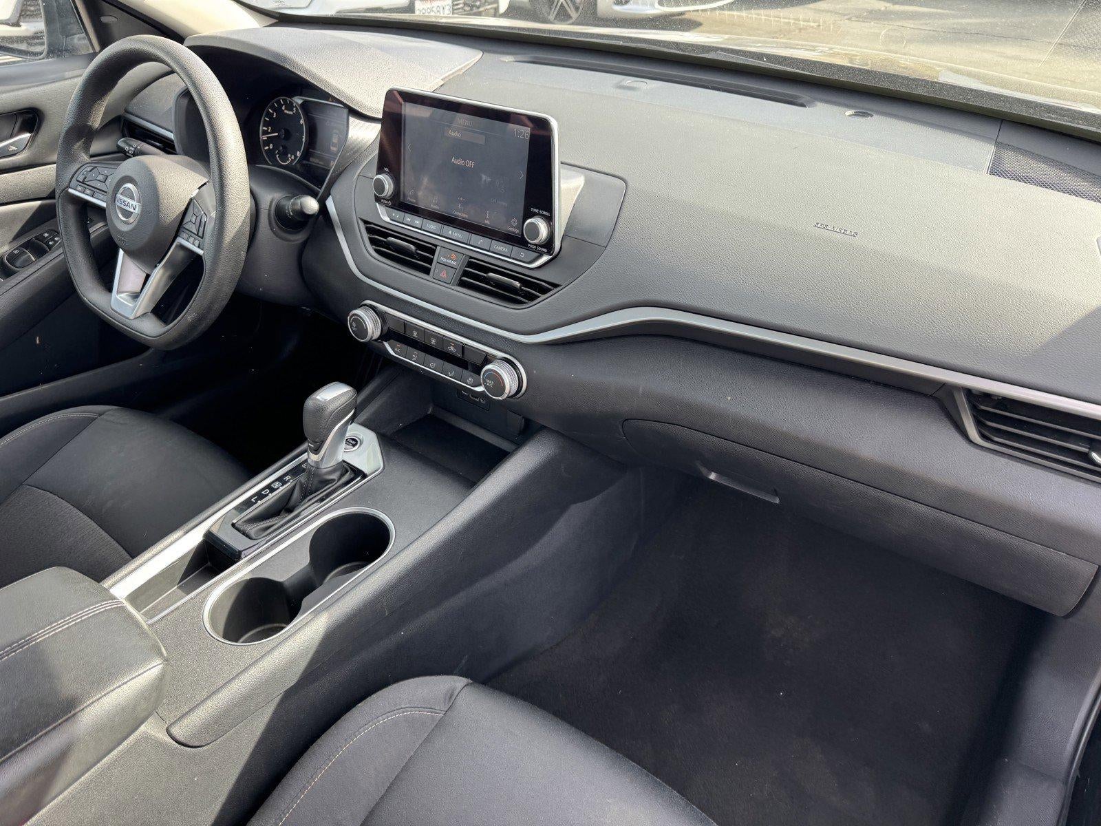 2022 Nissan Altima 2.5 SV