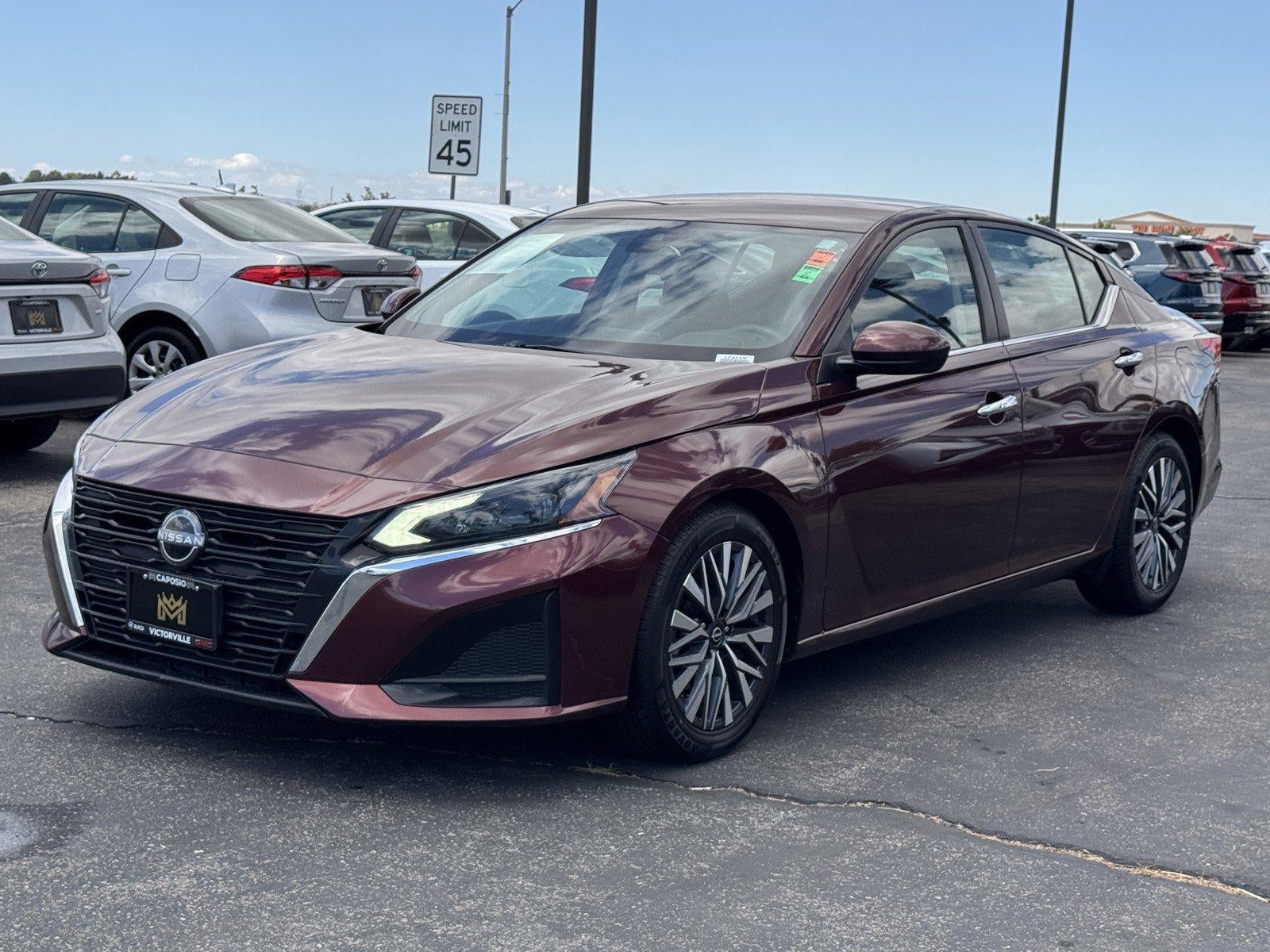 2023 Nissan Altima 2.5 SV