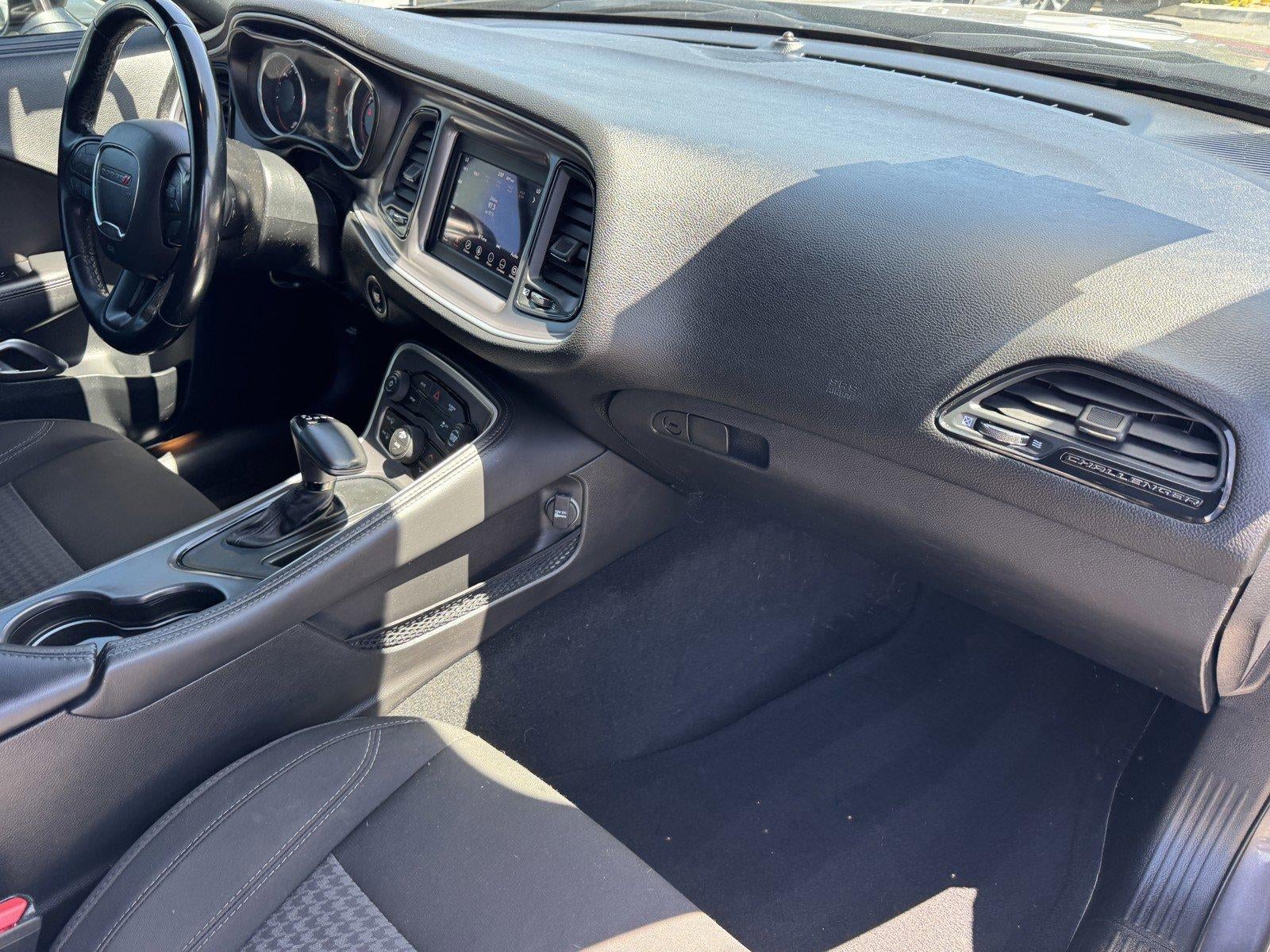 2019 Dodge Challenger SXT