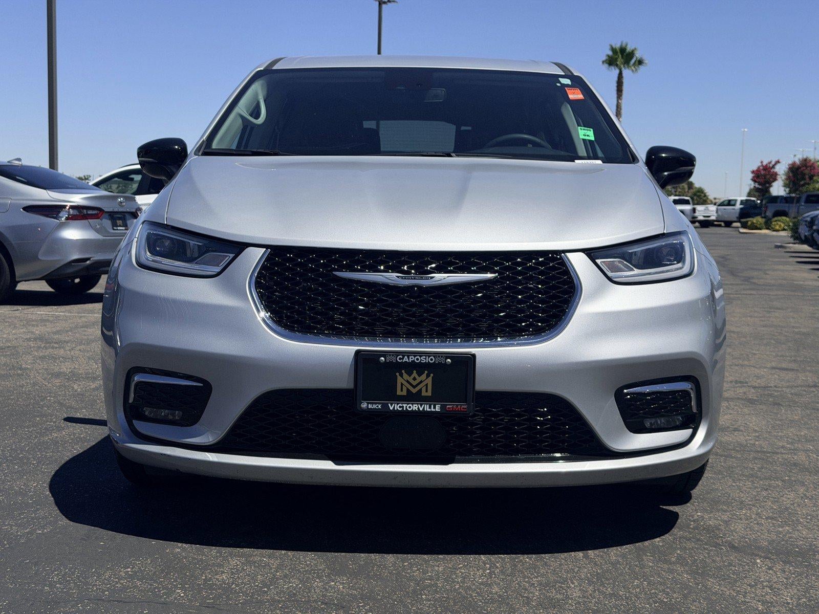 2024 Chrysler Pacifica Hybrid Select