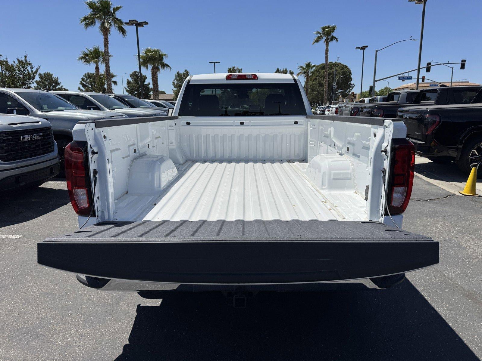 2025 GMC Sierra 1500 Pro