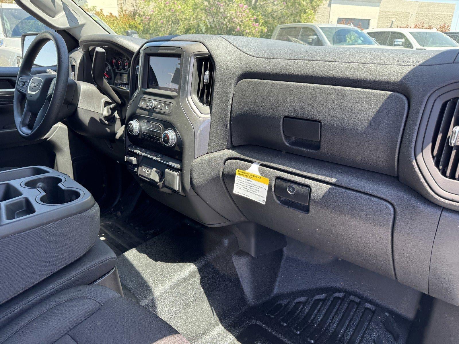 2025 GMC Sierra 1500 Pro