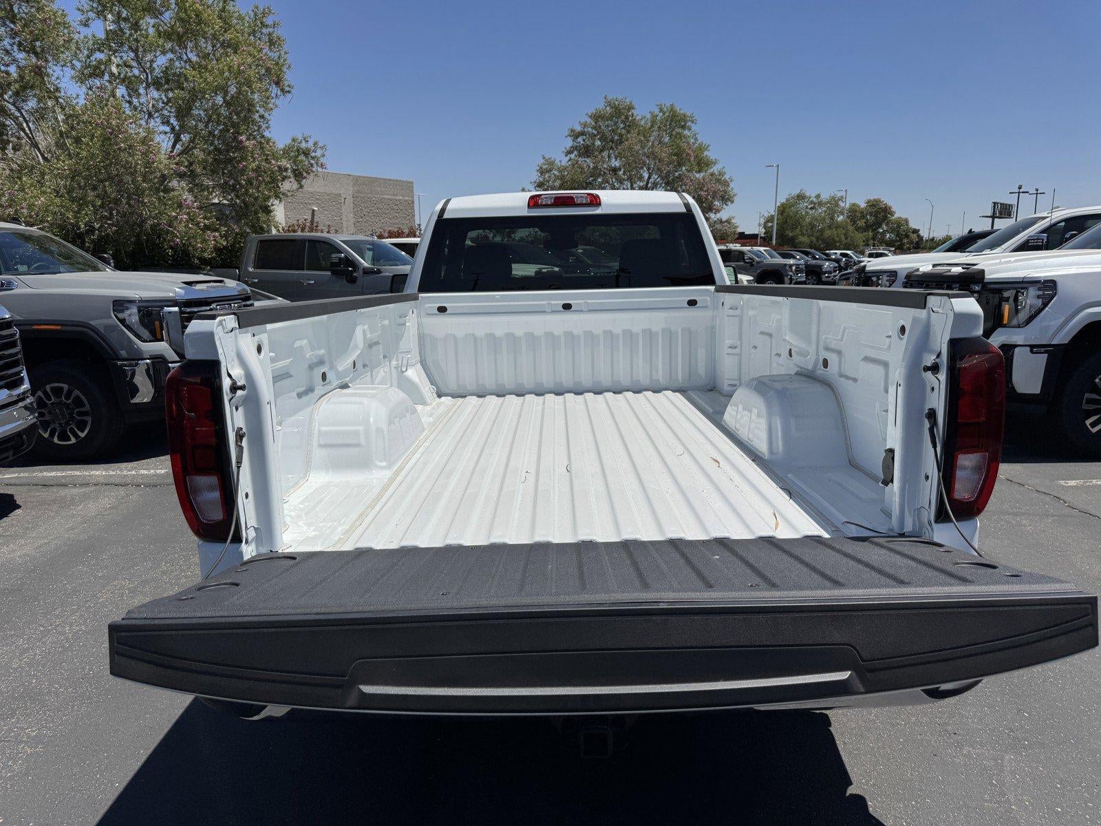 2025 GMC Sierra 1500 Pro