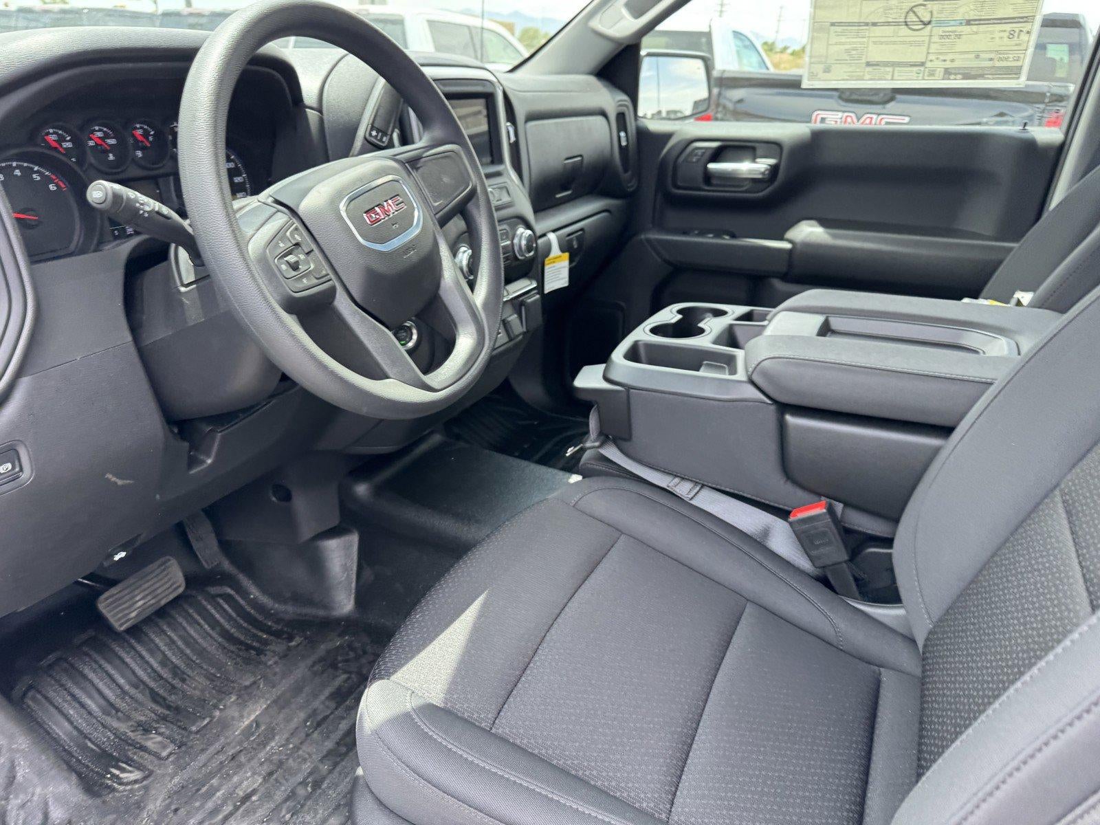 2025 GMC Sierra 1500 Pro