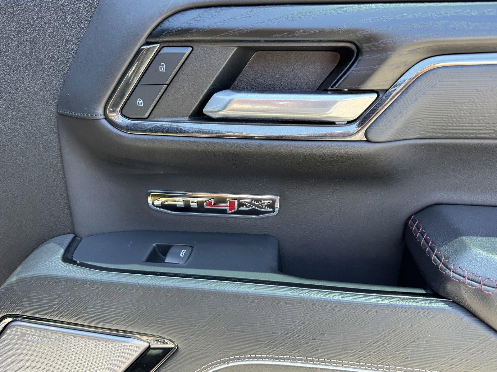2024 GMC Sierra 1500 AT4X