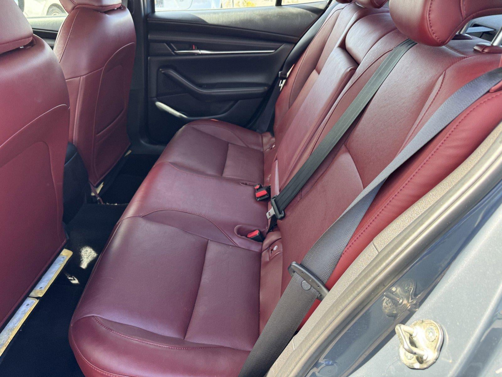 2023 Mazda Mazda3 Sedan 2.5 S Carbon Edition