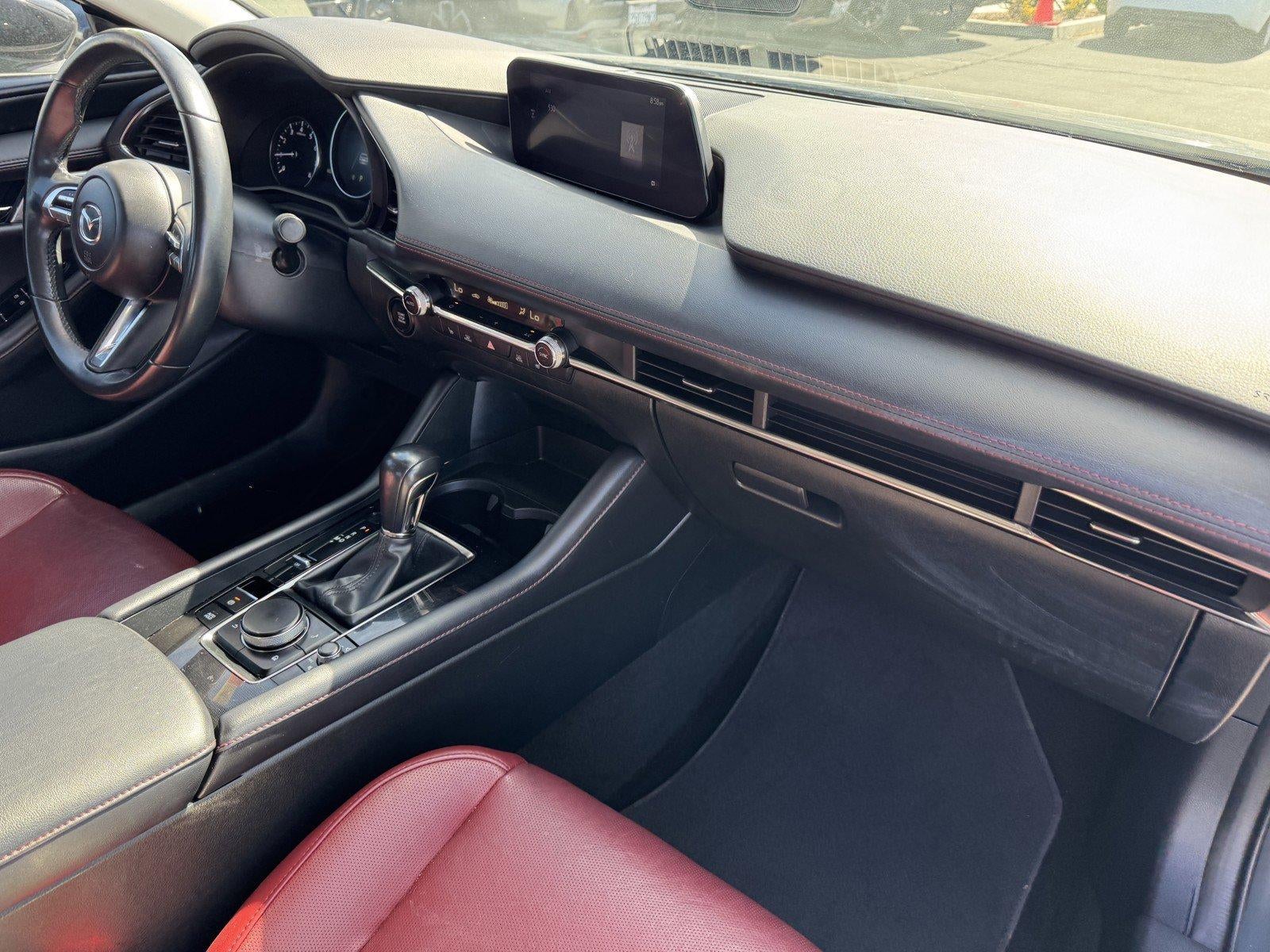 2023 Mazda Mazda3 Sedan 2.5 S Carbon Edition