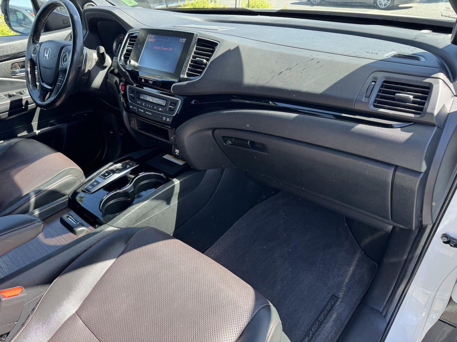 2022 Honda Ridgeline Black Edition