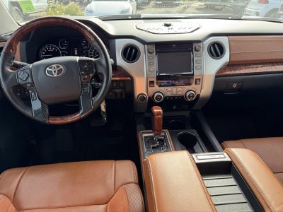 2018 Toyota Tundra 4WD SR5