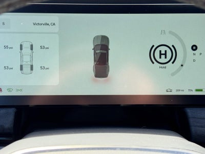 2022 RIVIAN R1T Launch Edition