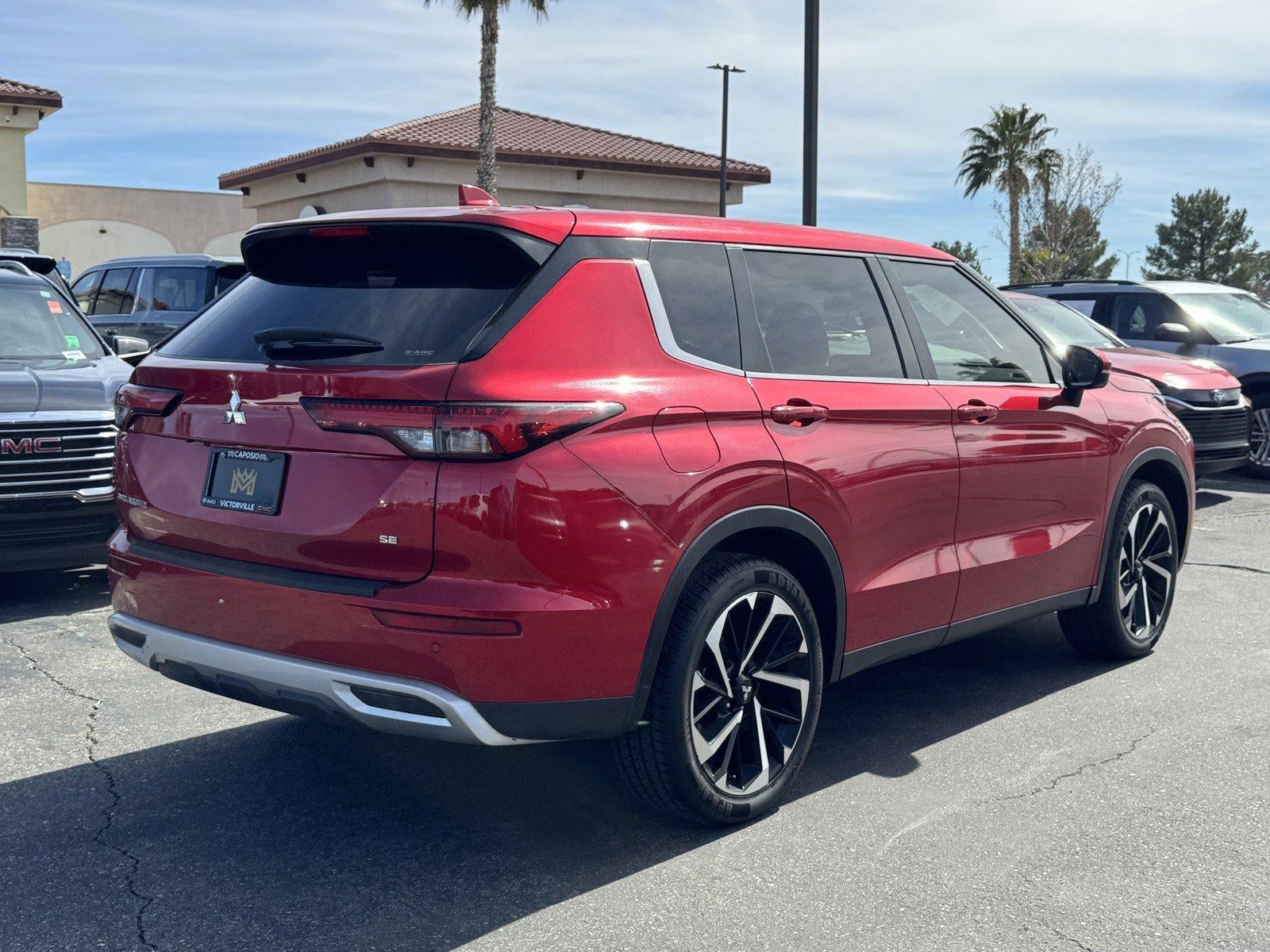 2024 Mitsubishi Outlander SE