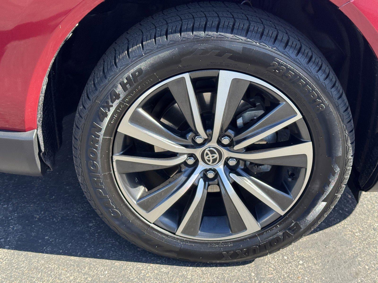 2021 Toyota Venza LE