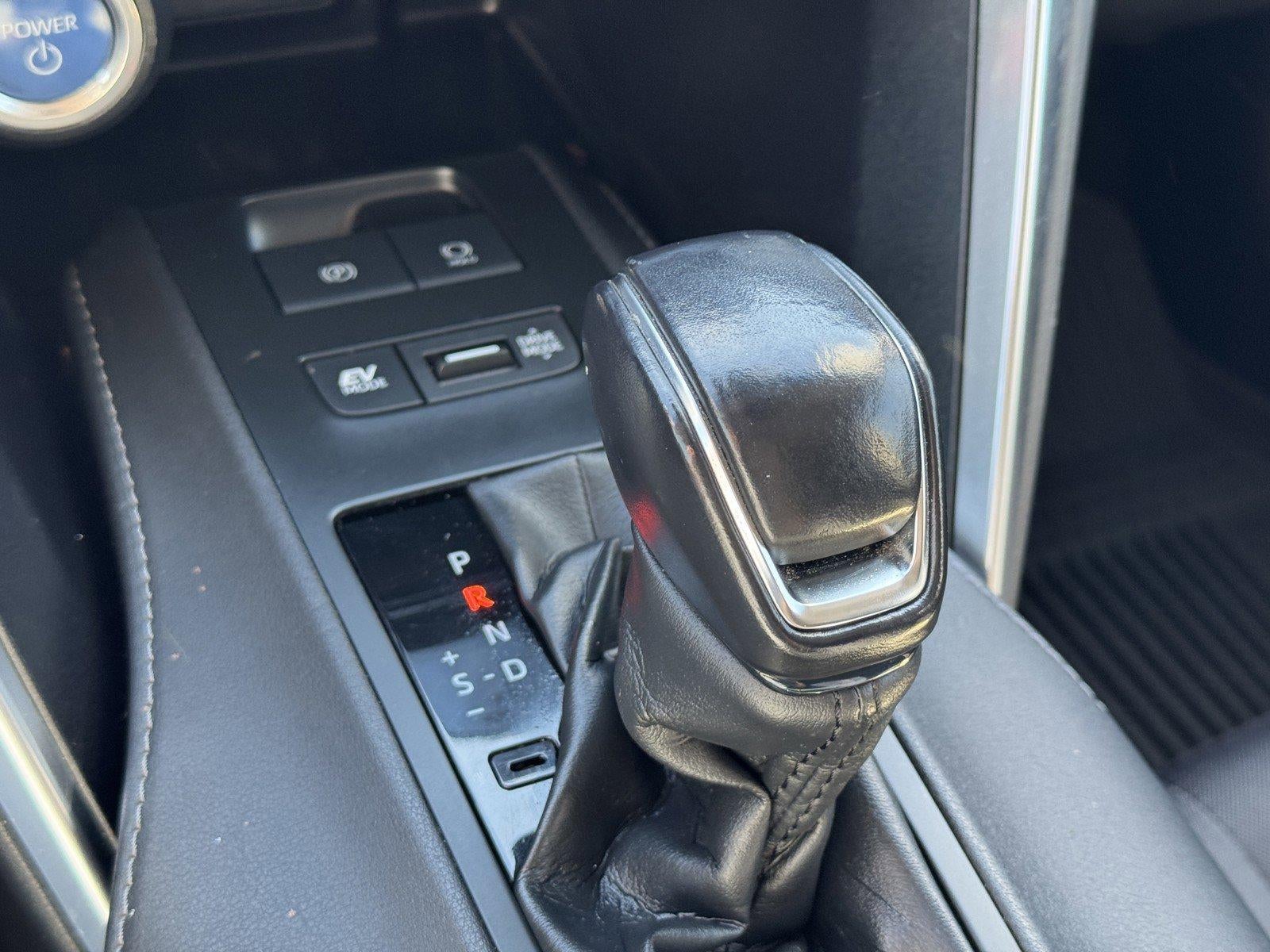 2021 Toyota Venza LE