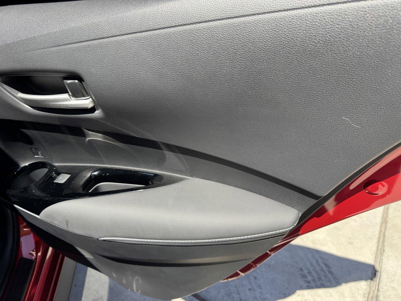 2022 Toyota Corolla Hatchback SE