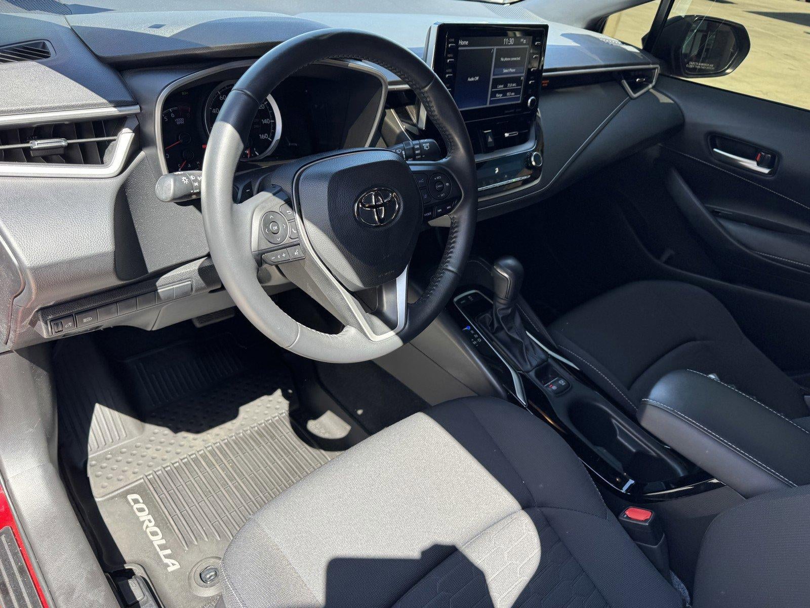 2022 Toyota Corolla Hatchback SE